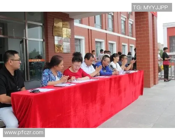 IG逆袭之路：王者荣耀赛场上的辉煌与挑战全景纪实