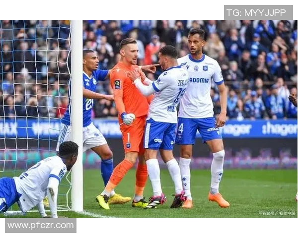 乌德勒支青年队迎战坎布尔队期待精彩对决与胜利的较量 乌德勒支青年队迎战坎布尔队期待精彩对决与胜利的较量